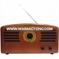 Classic Retro wooden radio